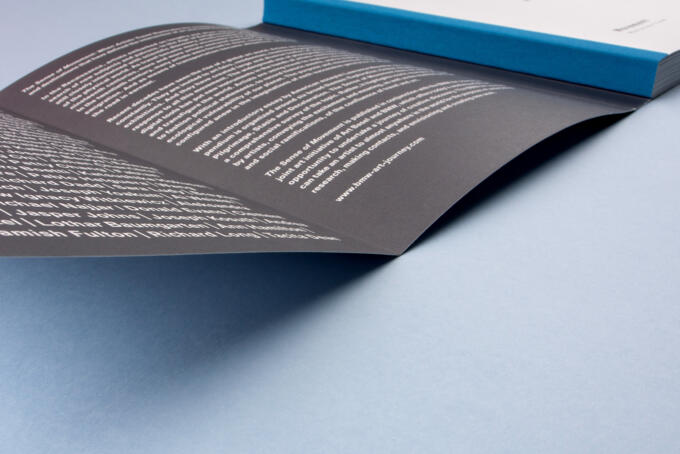 Schweizer Broschur mit Fälzelband